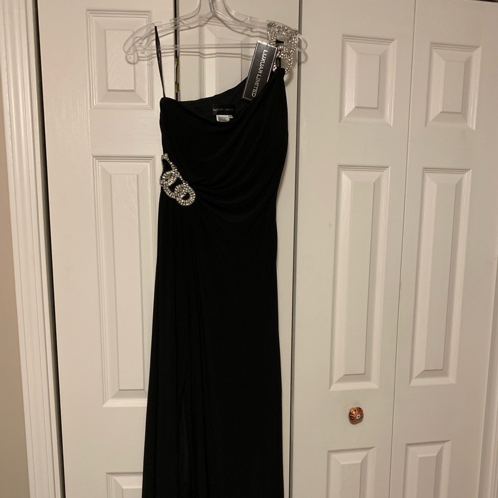 Formal gown - black